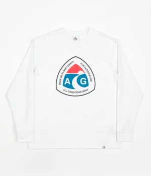 Nike ACG Outdoor Sign Long Sleeve T-Shirt - White
