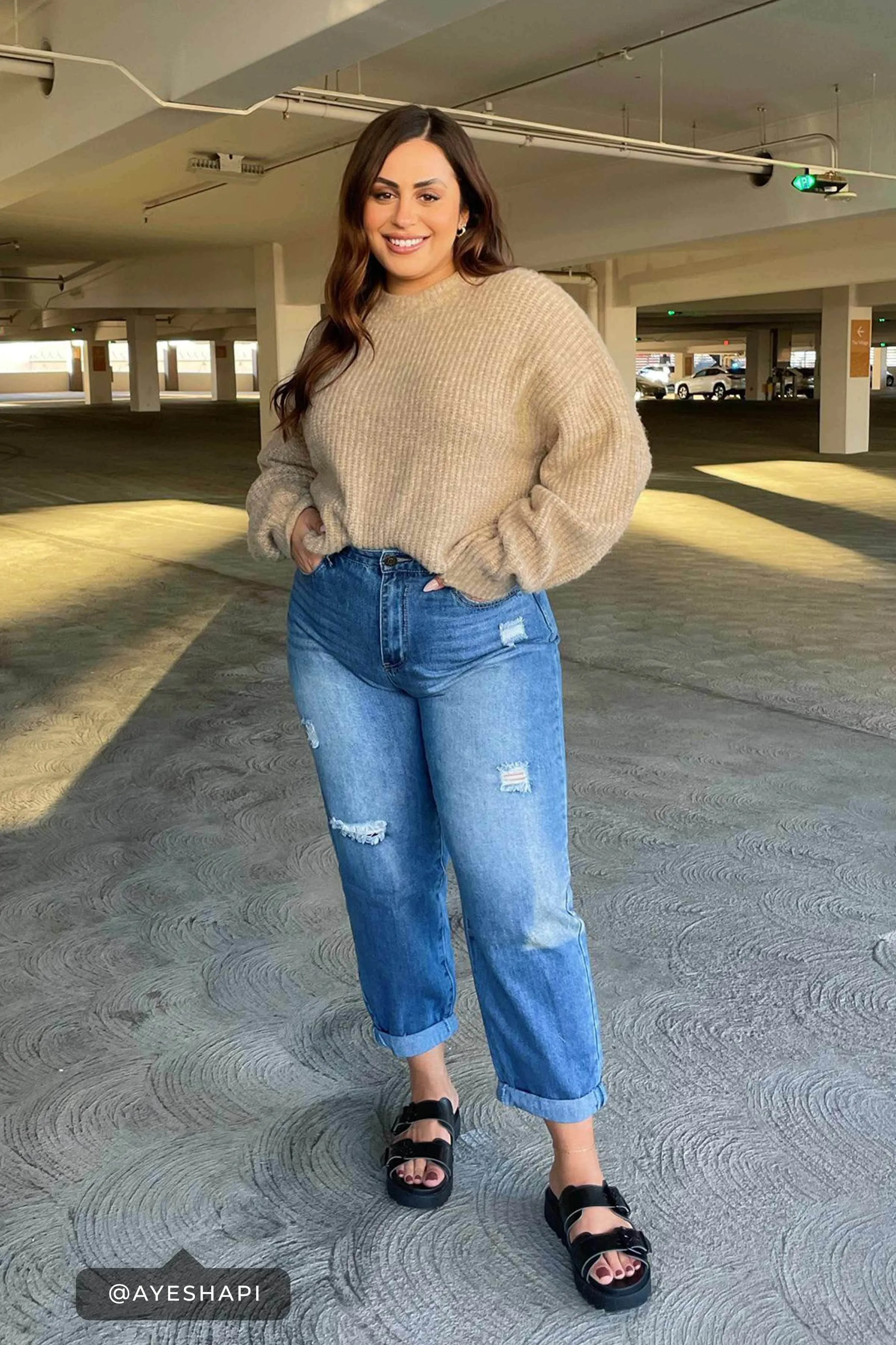 Women's Dream Balloon Fit Rolled Cuff Ankle Jeans