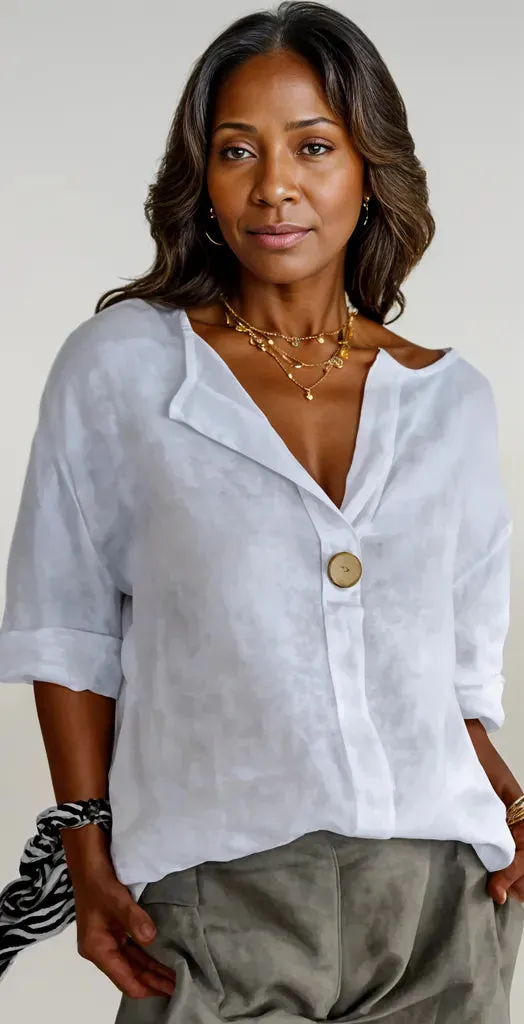 Yolanthe | Casual V-neck Blouse